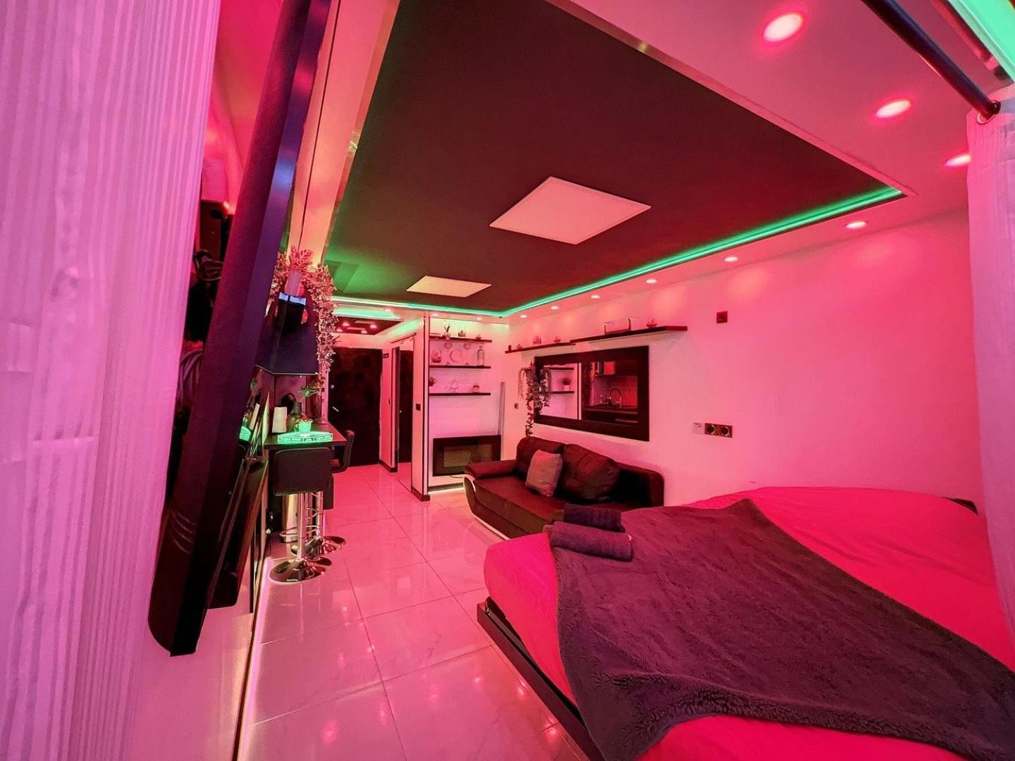 C12 Deluxe Apartment Agde Bagian luar foto